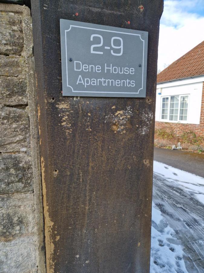 The Lodge, 9 Dene House Apartment